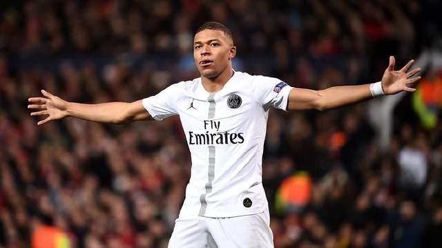 阿森纳传奇蒂埃里-亨利被评为全球第三性感的光头男士（阿森纳名宿蒂埃里·亨利荣登全球性感光头榜第三位）