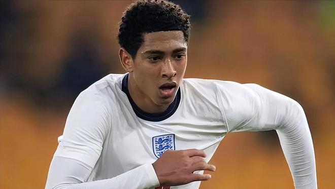 东亚锦U15战报：郑宇镇梅开二度，韩国3-0完胜日本（U15东亚锦赛战报：郑宇镇双响，韩国3-0零封日本）