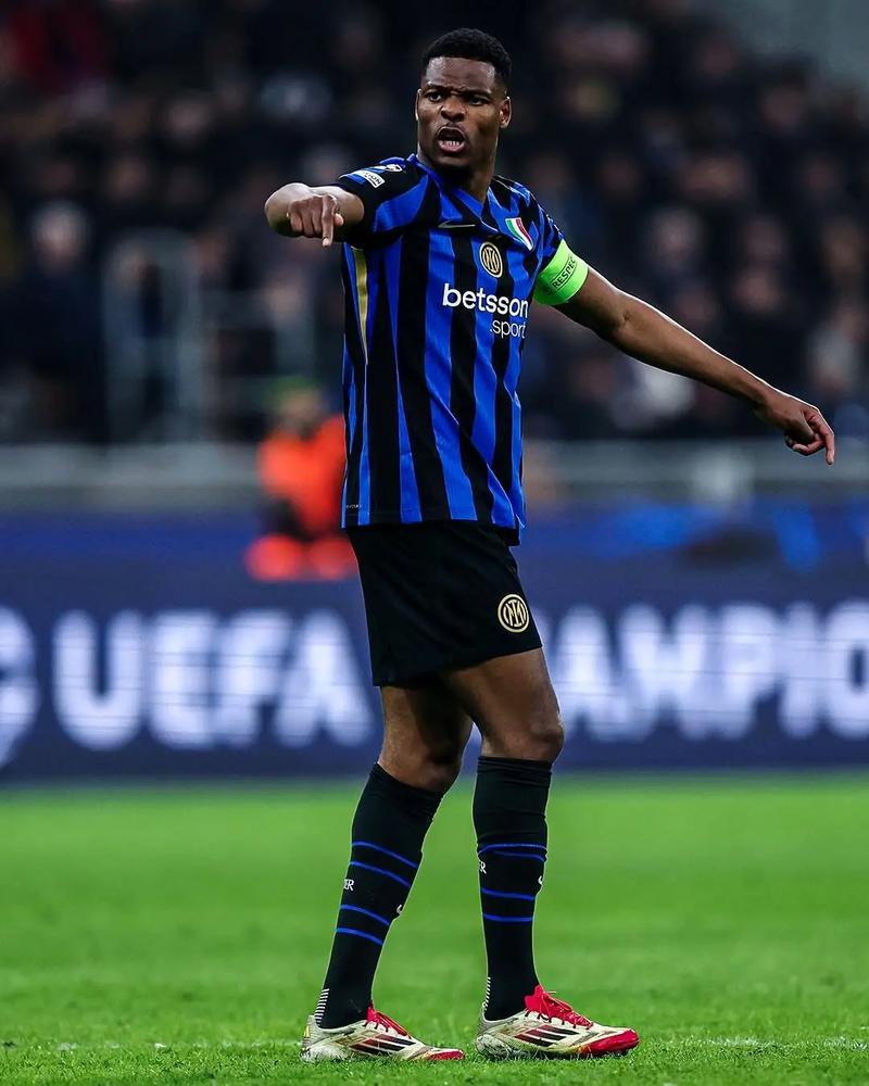 2026世界杯洲际附加赛抽签：伊拉克vs苏里南／玻利维亚胜者（2026世界杯洲际附加赛抽签出炉：伊拉克将迎战苏里南与玻利维亚之间的胜者）