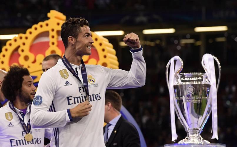 来自转会市场的报道：尤文图斯太子爷被很多俱乐部盯上了（转会传闻：多家俱乐部追逐尤文太子爷）