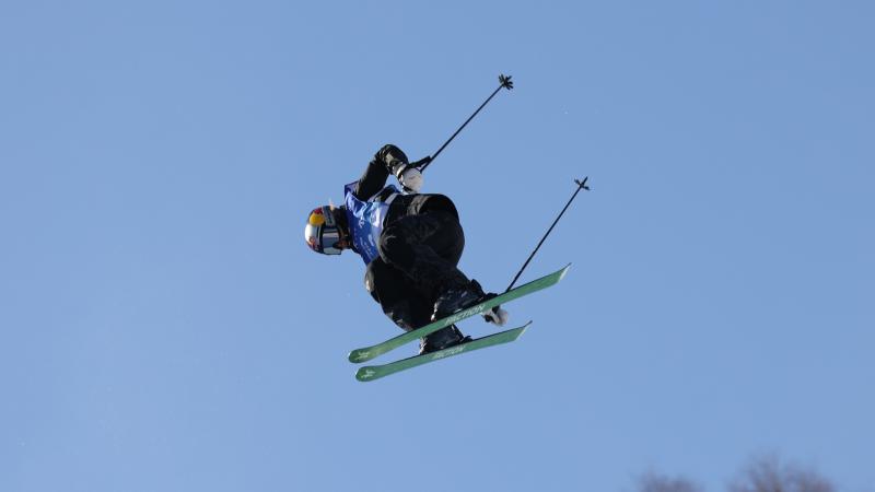 中国男篮新阵容首次亮相（中国男篮全新阵容迎来首秀）