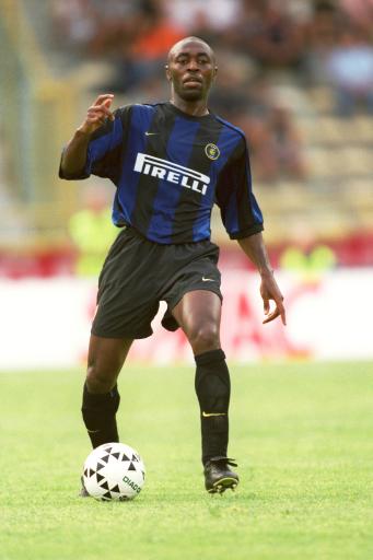 戴伟浚发文疑似告别申花，中国年轻球员的出路究竟在何方？（戴伟浚疑似发文告别申花，中国年轻球员未来何去何从？）