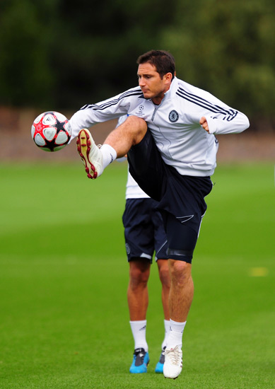 马竞vs瓦伦西亚首发：阿尔瓦雷斯领衔！格子替补，科克在列（马竞战瓦伦西亚首发出炉：阿尔瓦雷斯领衔，格列兹曼替补，科克入选）