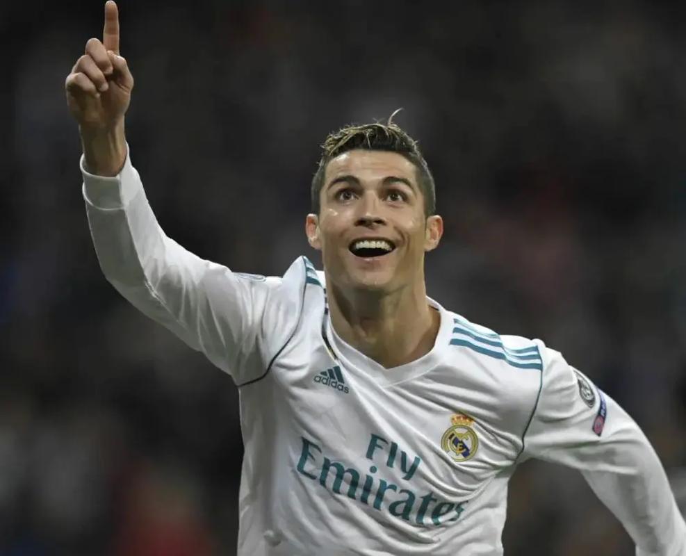 英媒：抢先一步行动，曼城已经开始和塞梅尼奥谈判转会（英媒：曼城抢先与塞梅尼奥开启转会谈判）