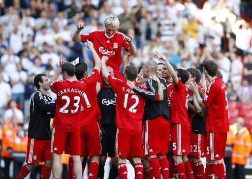 球队防守端硬度提升，连场零封对手（防线愈发稳固，已实现连场零封）