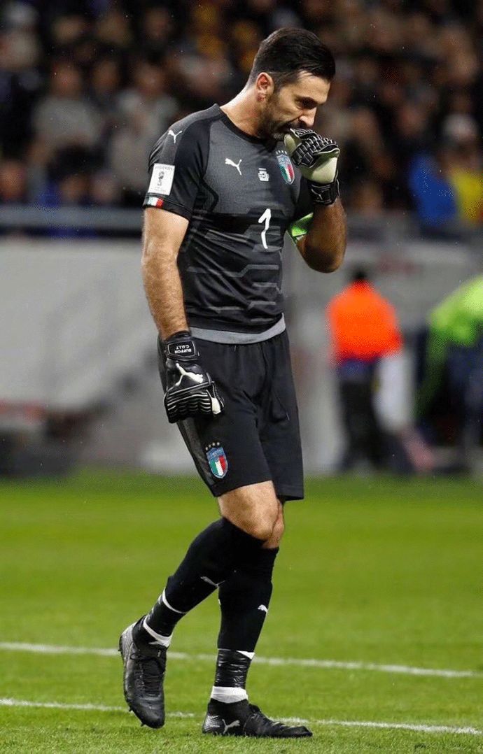 邝兆镭：自己的状态恢复了六七成，要忘掉这场比赛备战下一场（邝兆镭称状态回升至六七成：忘却此战，全力备战下一场）