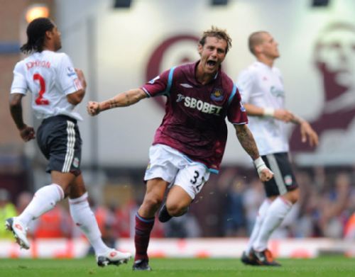 长春亚泰为降级致歉：将稳住根基，力争在一两年内重返中超（长春亚泰就降级致歉：夯实基础，力争一两年内重返中超）