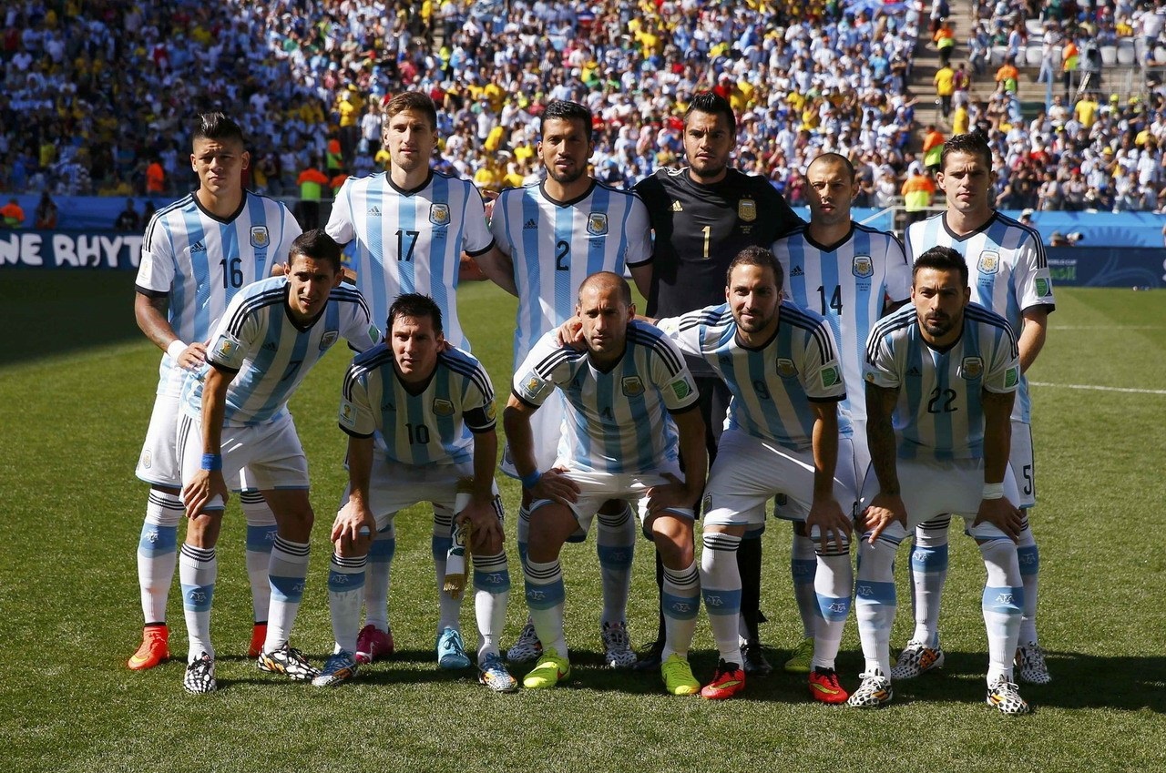 德转列阿森纳+拜仁历史最贵阵容：萨卡、穆西亚拉、凯恩领衔（德转公布阿森纳与拜仁史上最贵阵容：凯恩、萨卡、穆西亚拉领衔）