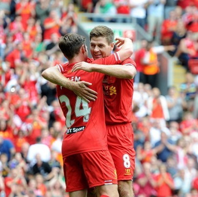 萨索洛前锋皮纳蒙蒂比赛时家中失窃，事发时孩子和保姆在家里（萨索洛射手皮纳蒙蒂比赛期间家中被盗，案发时孩子与保姆在屋内）